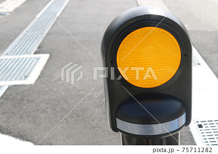 車止めポールの反射板 75711282