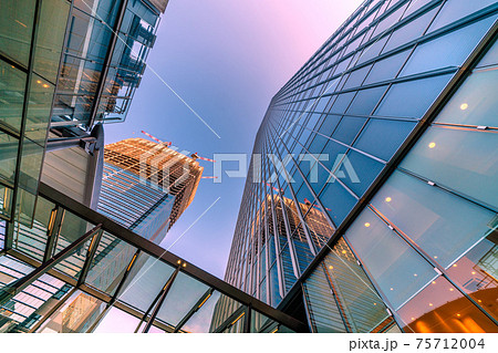 日本の東京都市景観　東京駅八重洲口再開発などを望む 75712004