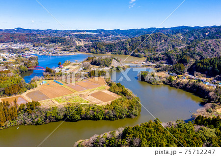 亀山ダム 亀山湖（千葉県君津市） 75712247