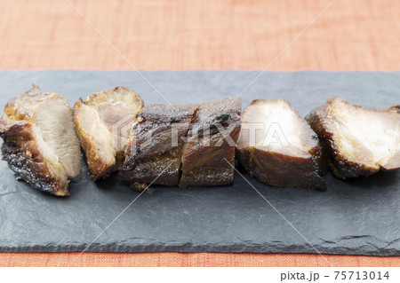 おいしい焼豚 75713014