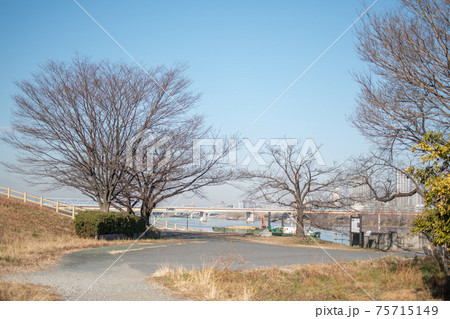 旧岩淵水門横/東京都北区志茂 旧岩淵水門横/東京都北区志茂 75715149