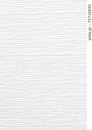 白い壁の背景素材 75716840