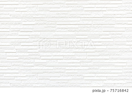 白い壁の背景素材 75716842
