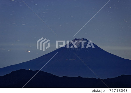 大菩薩嶺から見る富士山とカノープス 大菩薩嶺から見る富士山とカノープス 75718043