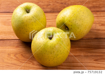 王林りんご 75719132