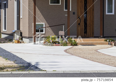 住宅パーツ　玄関アプローチ 75719854