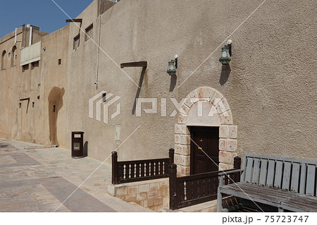 オールドドバイの散歩道 75723747