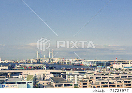 横浜・ベイブリッジ 75723977