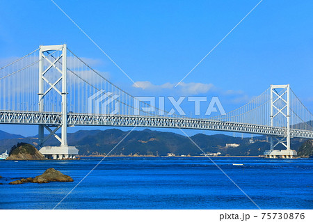 快晴下の大鳴門橋 快晴下の大鳴門橋 75730876