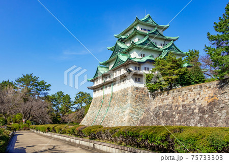 名古屋城、金鯱のない天守閣〈愛知県名古屋市〉 75733303