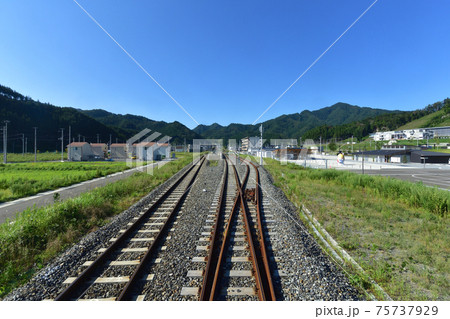 2020年、釜石駅から陸前山田駅までの三陸鉄道リアス線風景と車窓からの風景 75737929