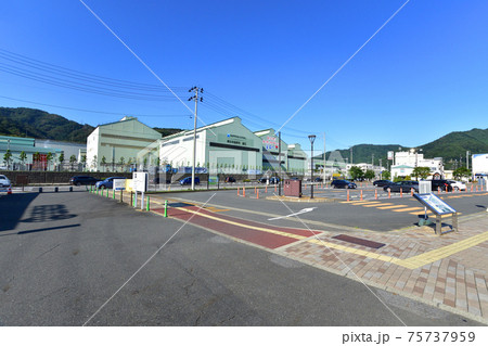 2020年、釜石駅から陸前山田駅までの三陸鉄道リアス線風景と車窓からの風景 75737959