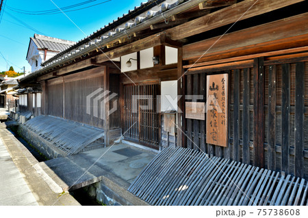 奈良　重伝建　大宇陀の町並み 75738608