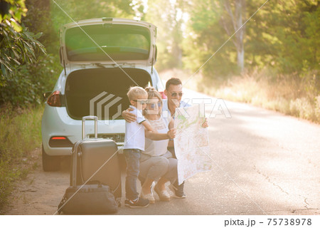 happy family enjoy car trip and summer vacation happy family enjoy car trip and summer vacation 75738978