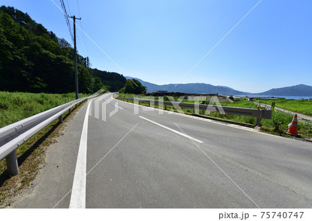 岩手県の重茂半島線、魹ヶ崎の風景 75740747