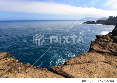 岩手県の重茂半島線、魹ヶ崎の風景 岩手県の重茂半島線、魹ヶ崎の風景 75740768