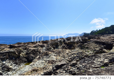 岩手県の重茂半島線、魹ヶ崎の風景 岩手県の重茂半島線、魹ヶ崎の風景 75740771