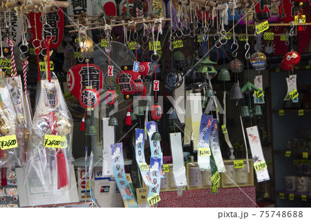 浅草雷門の小物商品 浅草雷門の小物商品 75748688