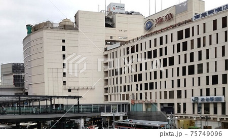 東京渋谷駅 東急百貨店旧東横店 2020年3月31日閉鎖 営業終了 東京渋谷駅 東急百貨店旧東横店 2020年3月31日閉鎖 営業終了 75749096