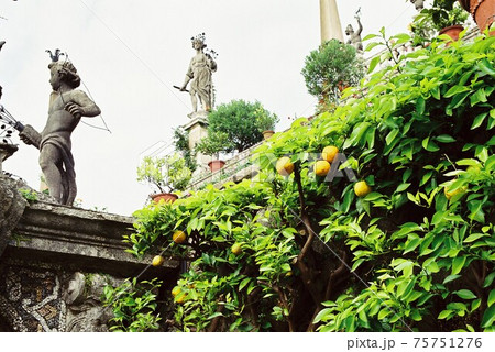 マッジョーレ湖 75751276