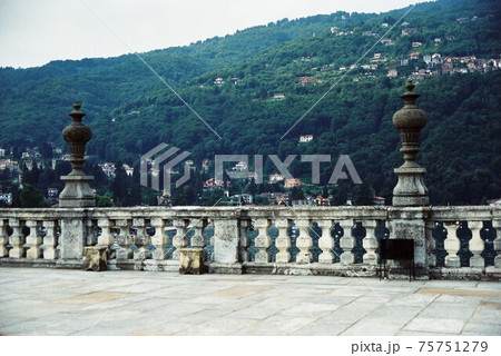 マッジョーレ湖 75751279