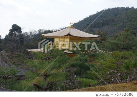 金閣寺　高台からの風景 75752686
