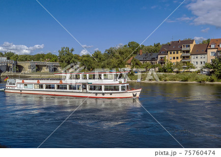 ship for cruises ship for cruises 75760474