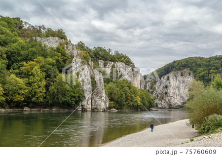 the rocky shores of the Danube, Germany 75760609