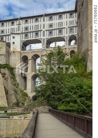 Castle bridge, Cesky Krumlov, Czech republic 75760662