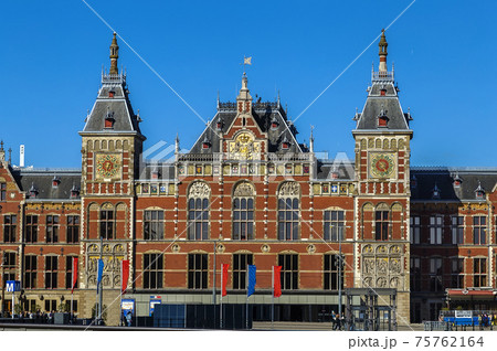 Amsterdam Centraal station 75762164