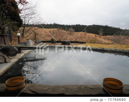 阿蘇扇温泉おうぎ荘の展望露天風呂「外輪の湯」 阿蘇扇温泉おうぎ荘の展望露天風呂「外輪の湯」 75766680