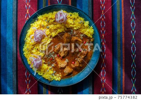 今人気の酸っぱ辛い「ポークビンダルー」 今人気の酸っぱ辛い「ポークビンダルー」 75774382