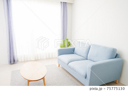 誰もいないシンプルな部屋 誰もいないシンプルな部屋 75775130