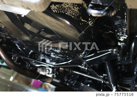 車の下回り 車の下回り 75775516