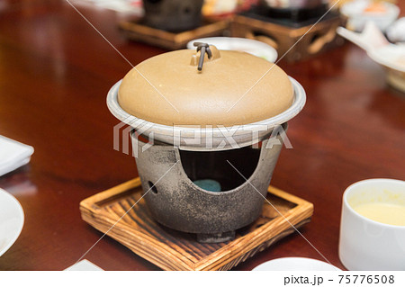 一人用の陶板焼き 一人用の陶板焼き 75776508
