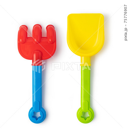 beach toys isolated on white beach toys isolated on white 75776907
