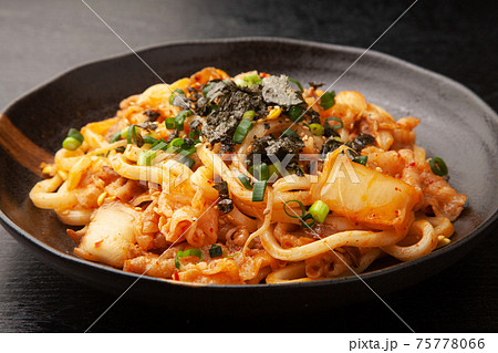 キムチ焼うどん キムチ焼うどん 75778066