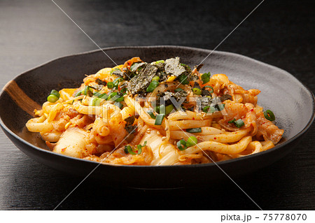 キムチ焼うどん キムチ焼うどん 75778070