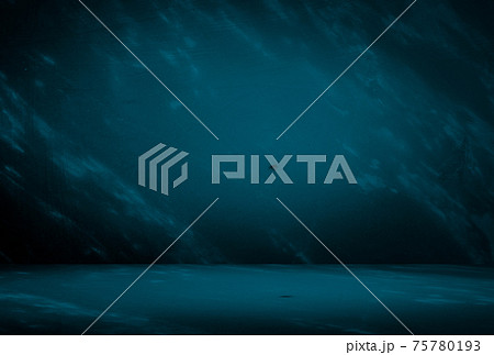 Vintage grunge blue concrete texture studio wall background with vignette. 75780193