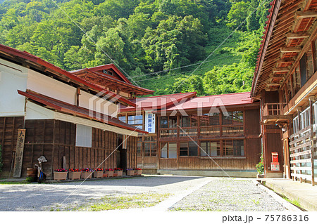 小谷温泉山田旅館 登録有形文化財の写真素材