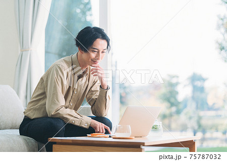 ビジネス　リモート 75787032