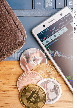 仮想通貨のイメージ 仮想通貨のイメージ 75788935