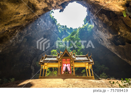 Royal pavilion in Phraya Nakorn cave Royal pavilion in Phraya Nakorn cave 75789419