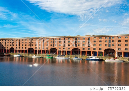Albert Dock in Liverpool Albert Dock in Liverpool 75792382