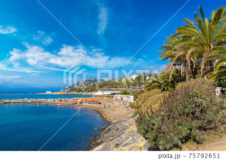 Mediterranean coast in San Remo Mediterranean coast in San Remo 75792651