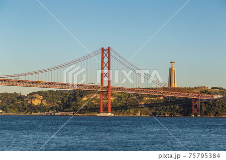 Rail bridge  in Lisbon, Portugal. 75795384