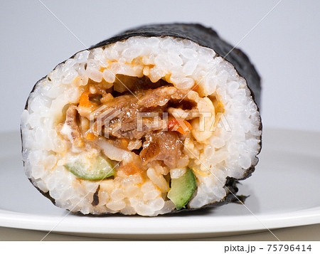 牛焼肉巻き 牛焼肉巻き 75796414