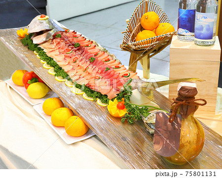 食べ物 フード 飲食物 75801131