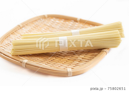 乾麺のストレート麺　 75802651