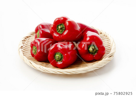 赤ピーマンの写真素材